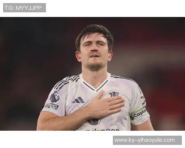 罗马诺罕见长文力挺马奎尔鼓励他勇敢追梦不惧世人指责